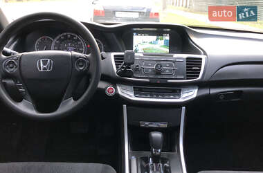 Седан Honda Accord 2014 в 