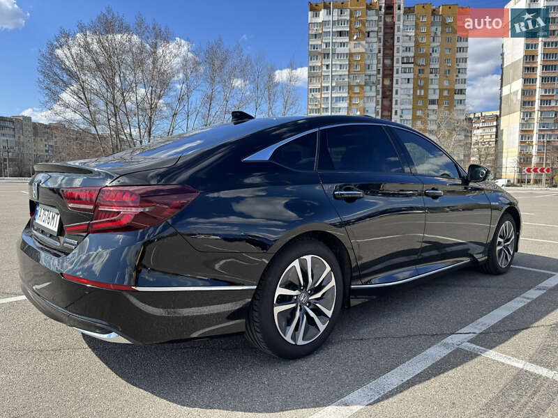 Седан Honda Accord 2018 в Києві