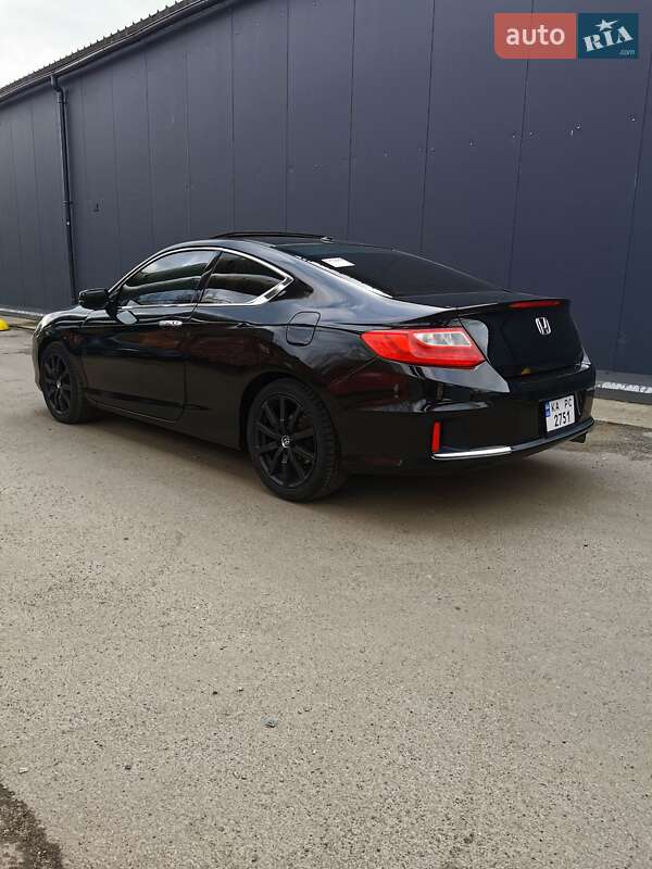 Купе Honda Accord 2013 в Киеве фото 27 Купе Honda Accord 2013 в Киеве