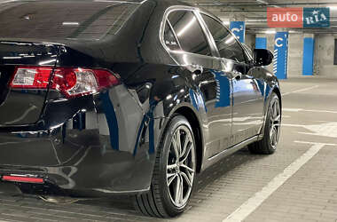 Седан Honda Accord 2009 в 