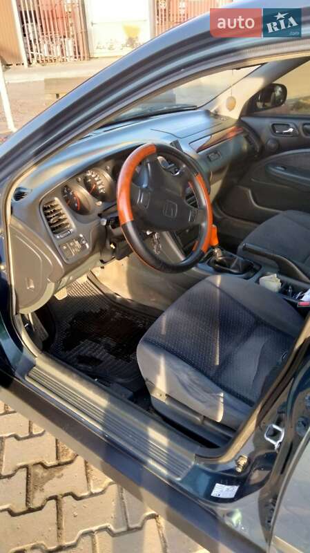 Седан Honda Accord 2000 в Хмельницком