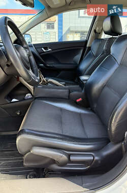 Седан Honda Accord 2008 в 