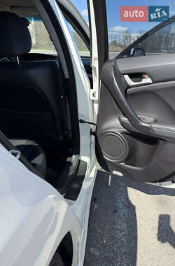 Седан Honda Accord 2008 в 