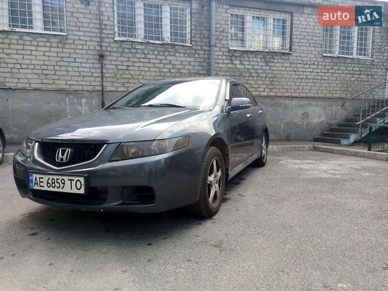 Honda Accord 2004