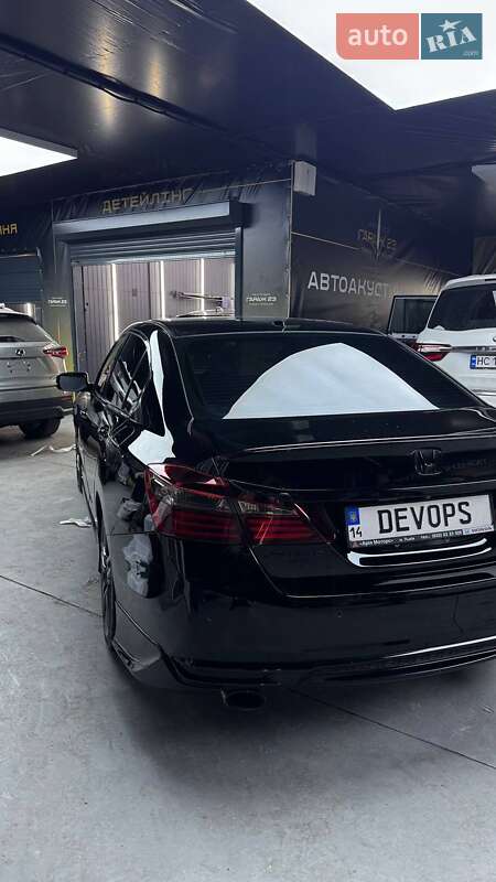 Седан Honda Accord 2017 в Львові