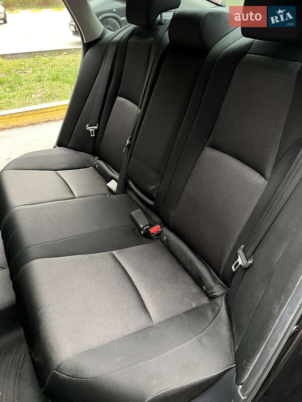 Седан Honda Accord 2018 в Софіївській Борщагівці