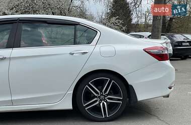 Седан Honda Accord 2017 в 