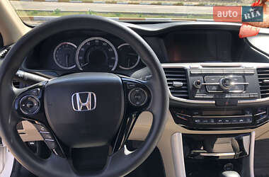Седан Honda Accord 2017 в 