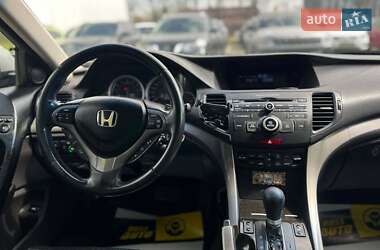 Седан Honda Accord 2010 в 