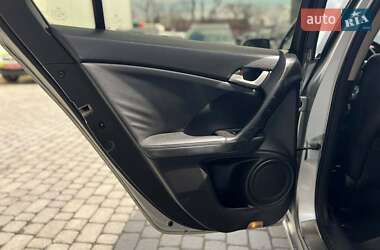 Седан Honda Accord 2010 в 