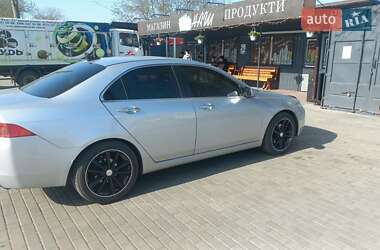 Седан Honda Accord 2004 в 