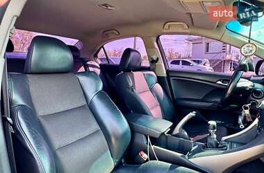 Седан Honda Accord 2010 в 