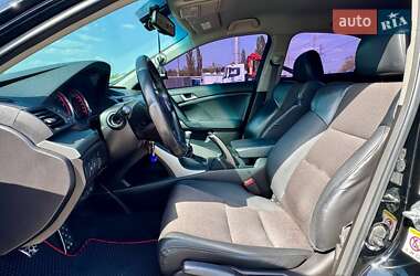 Седан Honda Accord 2010 в 