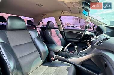 Седан Honda Accord 2010 в 