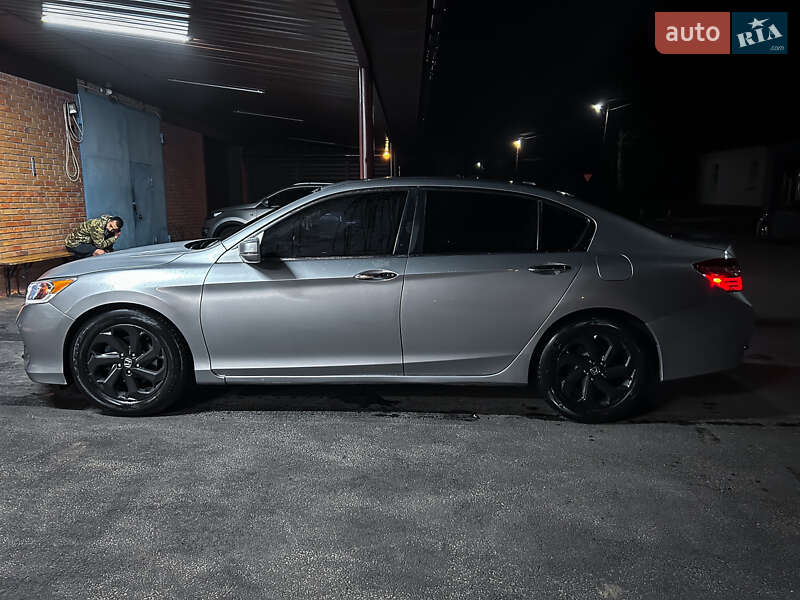 Седан Honda Accord 2016 в Пирятині