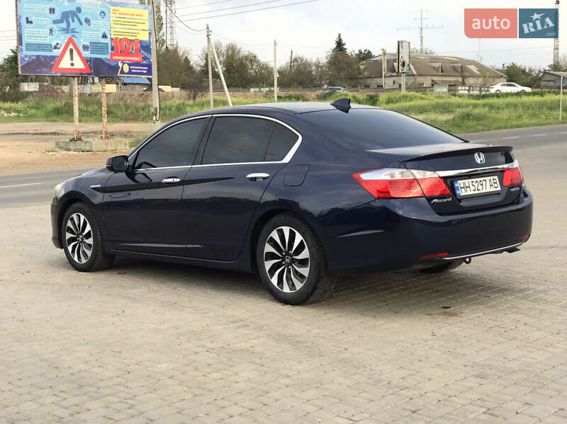 Седан Honda Accord 2014 в Одессе