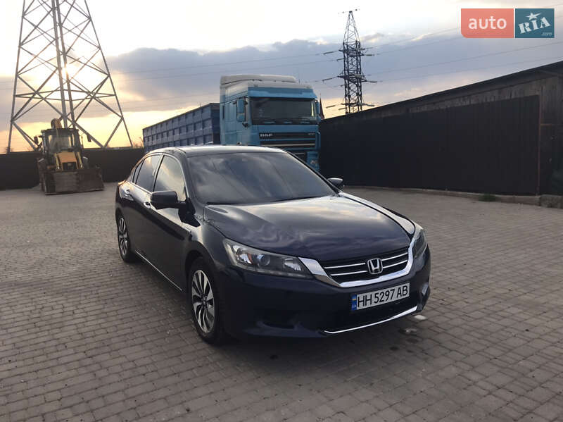Седан Honda Accord 2014 в Одессе