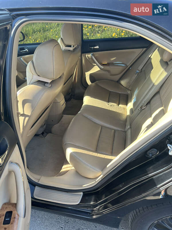 Седан Honda Accord 2005 в Львові