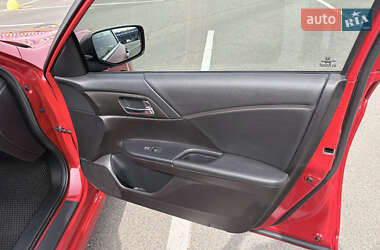 Седан Honda Accord 2016 в 
