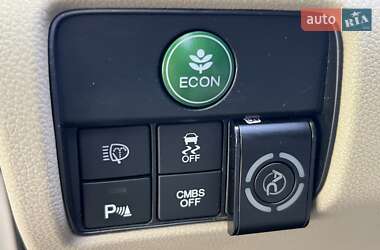 Седан Honda Accord 2013 в 