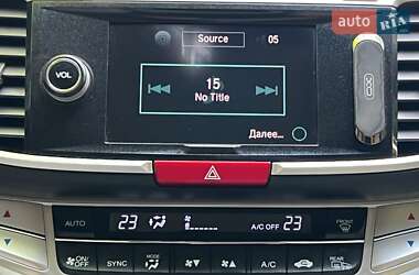 Седан Honda Accord 2013 в 