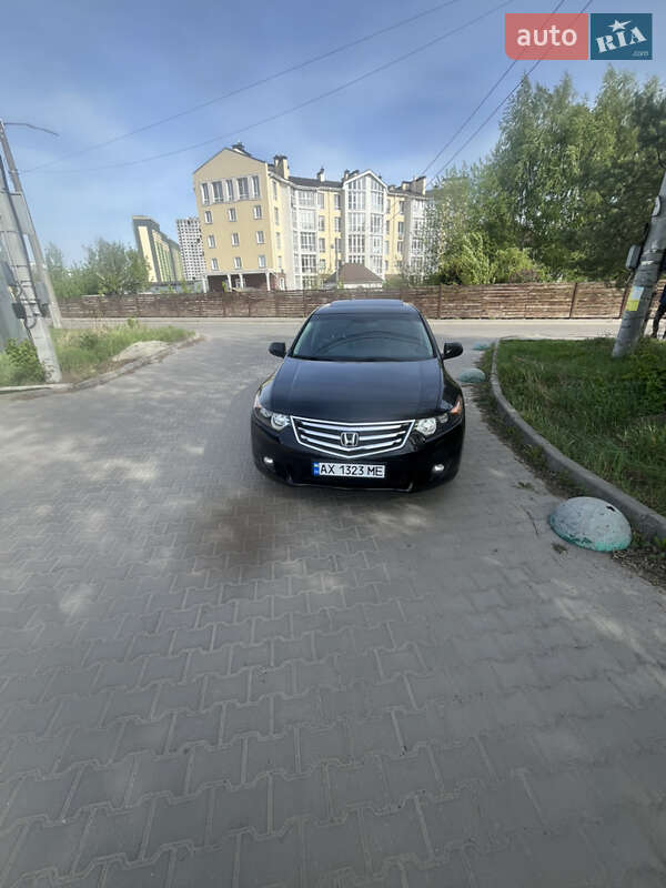 Седан Honda Accord 2008 в Києві