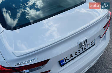 Седан Honda Accord 2018 в 