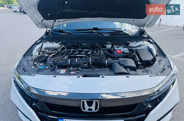 Седан Honda Accord 2018 в 