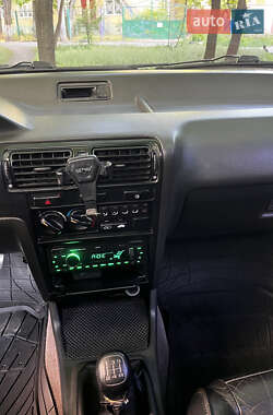 Седан Honda Accord 1992 в 