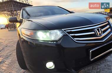 Седан Honda Accord 2009 в 