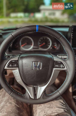 Купе Honda Accord 2009 в 