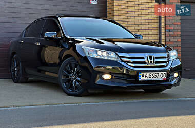 Седан Honda Accord 2014 в Києві