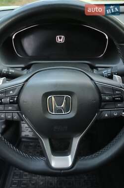 Седан Honda Accord 2022 в 