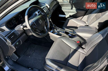 Седан Honda Accord 2017 в 
