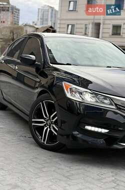 Седан Honda Accord 2017 в Киеве