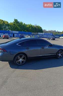 Седан Honda Accord 2023 в 