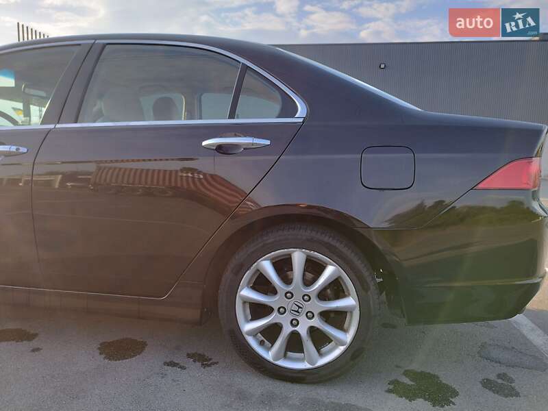 Седан Honda Accord 2006 в Ирпене