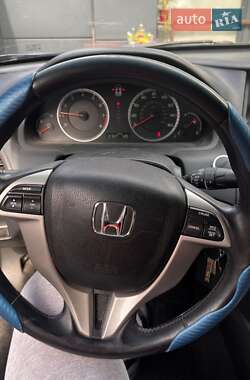 Купе Honda Accord 2008 в 