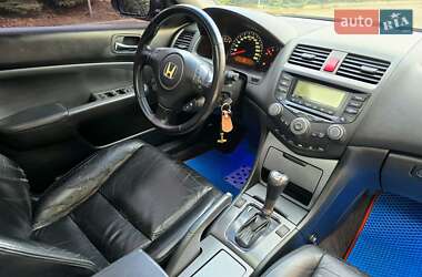 Седан Honda Accord 2006 в 
