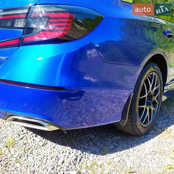 Седан Honda Accord 2018 в Києві