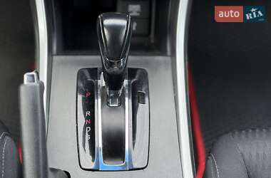 Седан Honda Accord 2013 в 