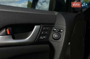 Седан Honda Accord 2011 в 