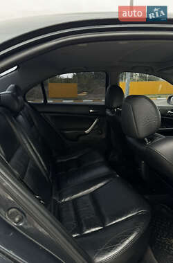 Седан Honda Accord 2003 в 