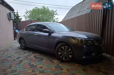 Седан Honda Accord 2013 в 