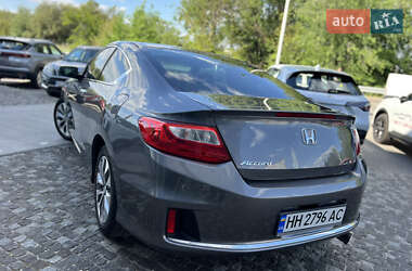 Купе Honda Accord 2013 в 