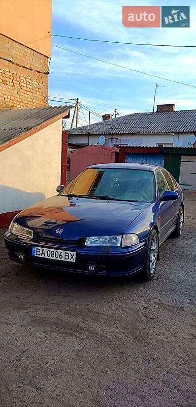 Седан Honda Accord 1994 в Новоукраїнці