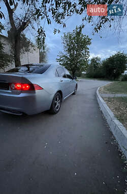 Седан Honda Accord 2004 в 