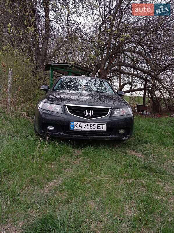 Седан Honda Accord 2003 в Бару