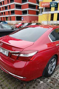 Седан Honda Accord 2016 в 