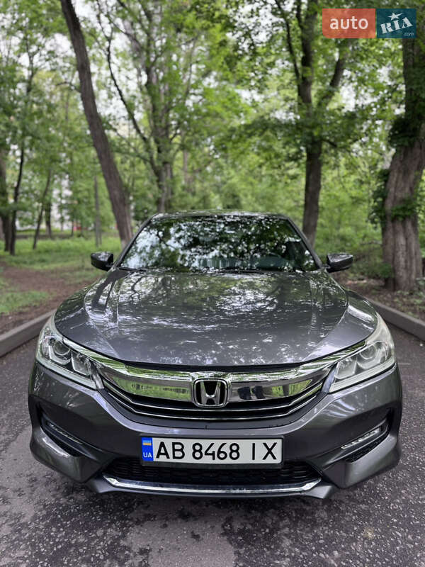 Седан Honda Accord 2017 в Виннице